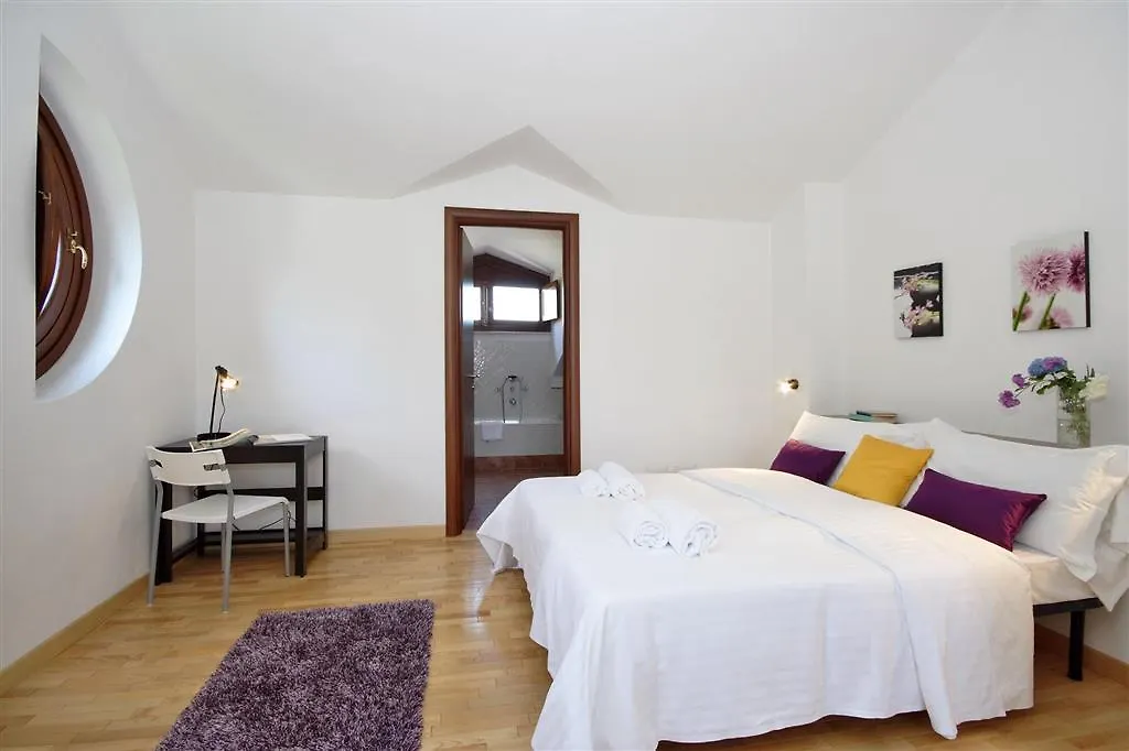 Casali Papareschi Suite Apartments Rome Italy